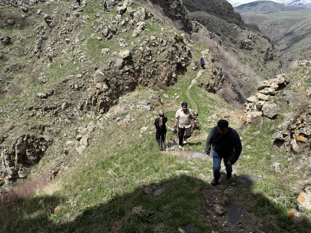 ARDAHAN (AA) – Ardahan Üniversitesi bünyesinde düzenlenen uygulamalı fotoğraf eğitimine