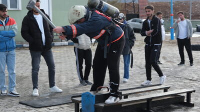 ARDAHAN (AA) – Ardahan'da üniversite öğrencileri, 20-22 Mayıs tarihlerinde düzenlenecek