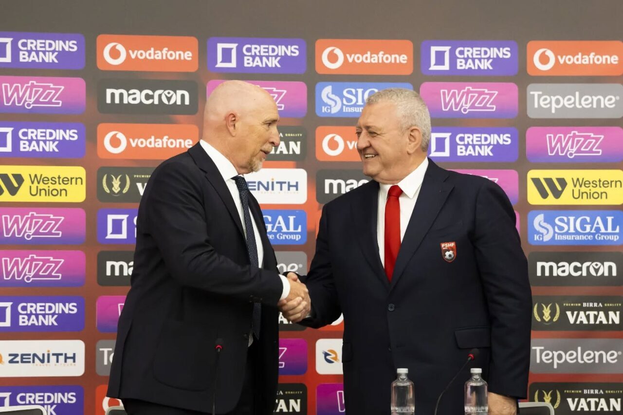TİRAN (AA) – Arnavutluk Milli Futbol Takımı'nda Brezilyalı Sylvio Mendes