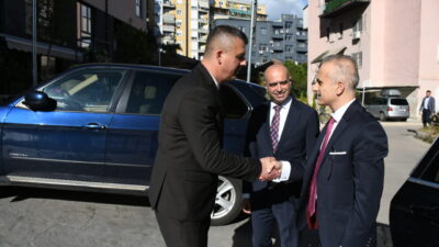 TİRAN (AA) – Arnavutluk'un başkenti Tiran'da, Yurtdışı Türkler ve Akraba