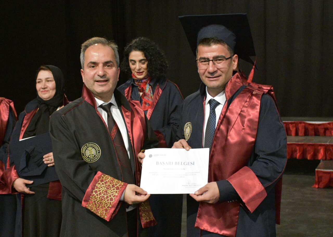 ERZURUM (AA) – Atatürk Üniversitesi İletişim Fakültesi öğrencileri için mezuniyet