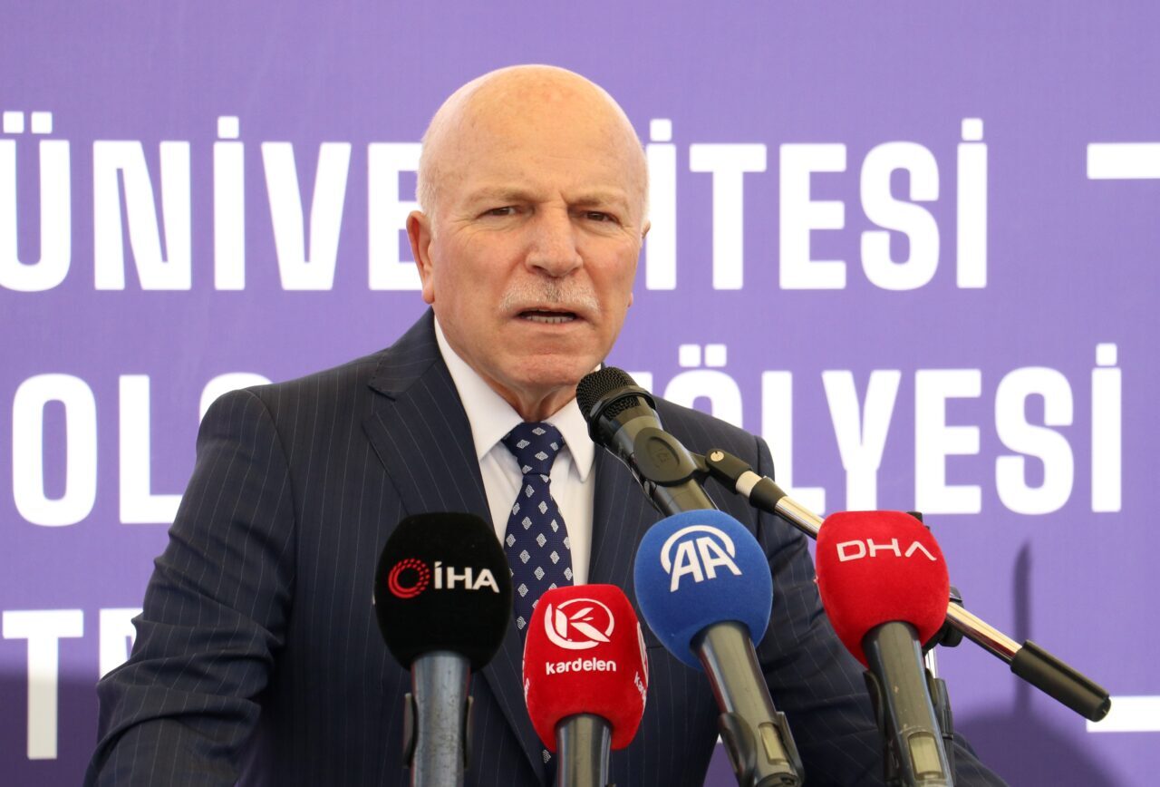 - Vali Aydın Baruş:
- "Bir zamanlar dışarıdan satın almak zorunda