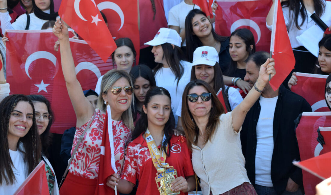 MANİSA (AA) – Macaristan'da düzenlenen Avrupa Bilek Güreşi Şampiyonası'nda 40