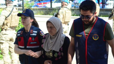 - Aralarında gencin annesi, babası ve dayısının da bulunduğu şüpheliler