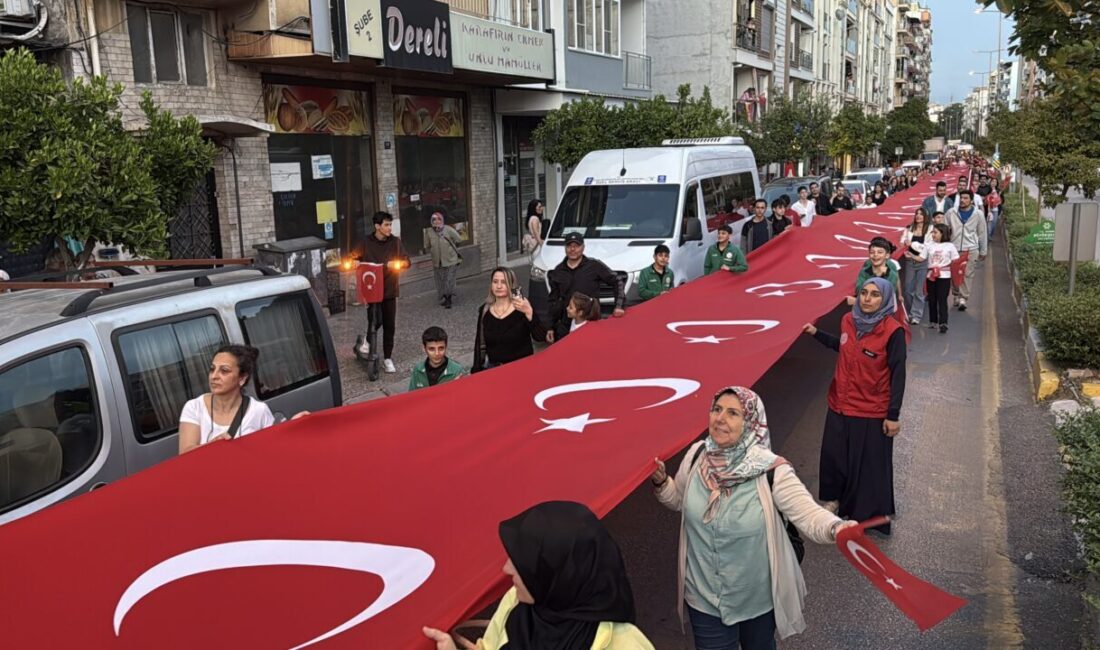 AYDIN (AA) – Aydın'ın Efeler ilçesinde 19 Mayıs Atatürk'ü Anma,