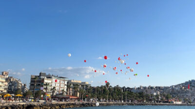 AYDIN (AA) – Aydın'ın Kuşadası ilçesinde lösemiyi yenen 30 yaşındaki