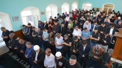 BAKÜ (AA) – Azerbaycan'da Kurban Bayramı dolayısıyla başkent Bakü başta
