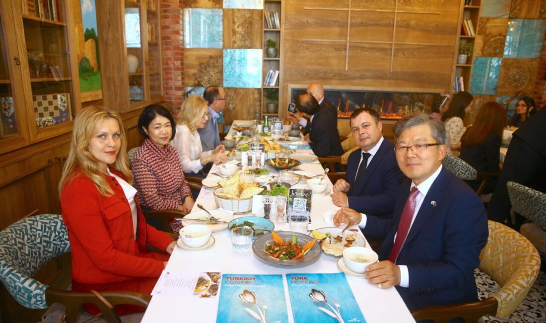 BAKÜ (AA) – Azerbaycan'ın başkenti Bakü'de, "Türk Mutfağı Haftası" kapsamında