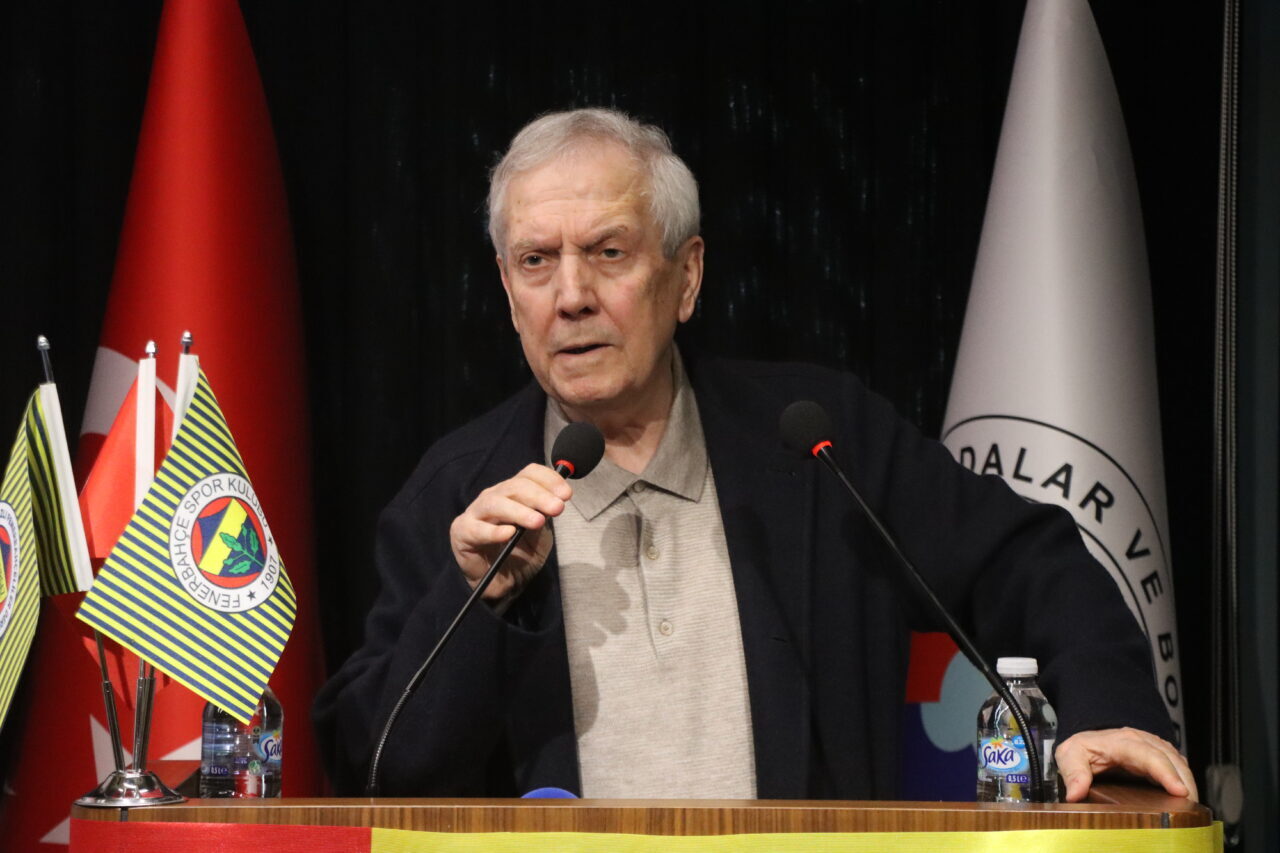 KIRKLARELİ (AA) – Fenerbahçe Kulübü Başkan Adayı Aziz Yıldırım, Kırklareli'nde