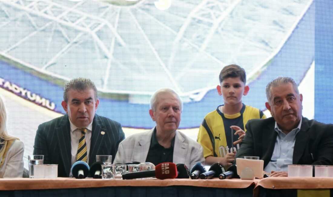 KOCAELİ (AA) – Fenerbahçe Kulübü başkan adayı Aziz Yıldırım, 2