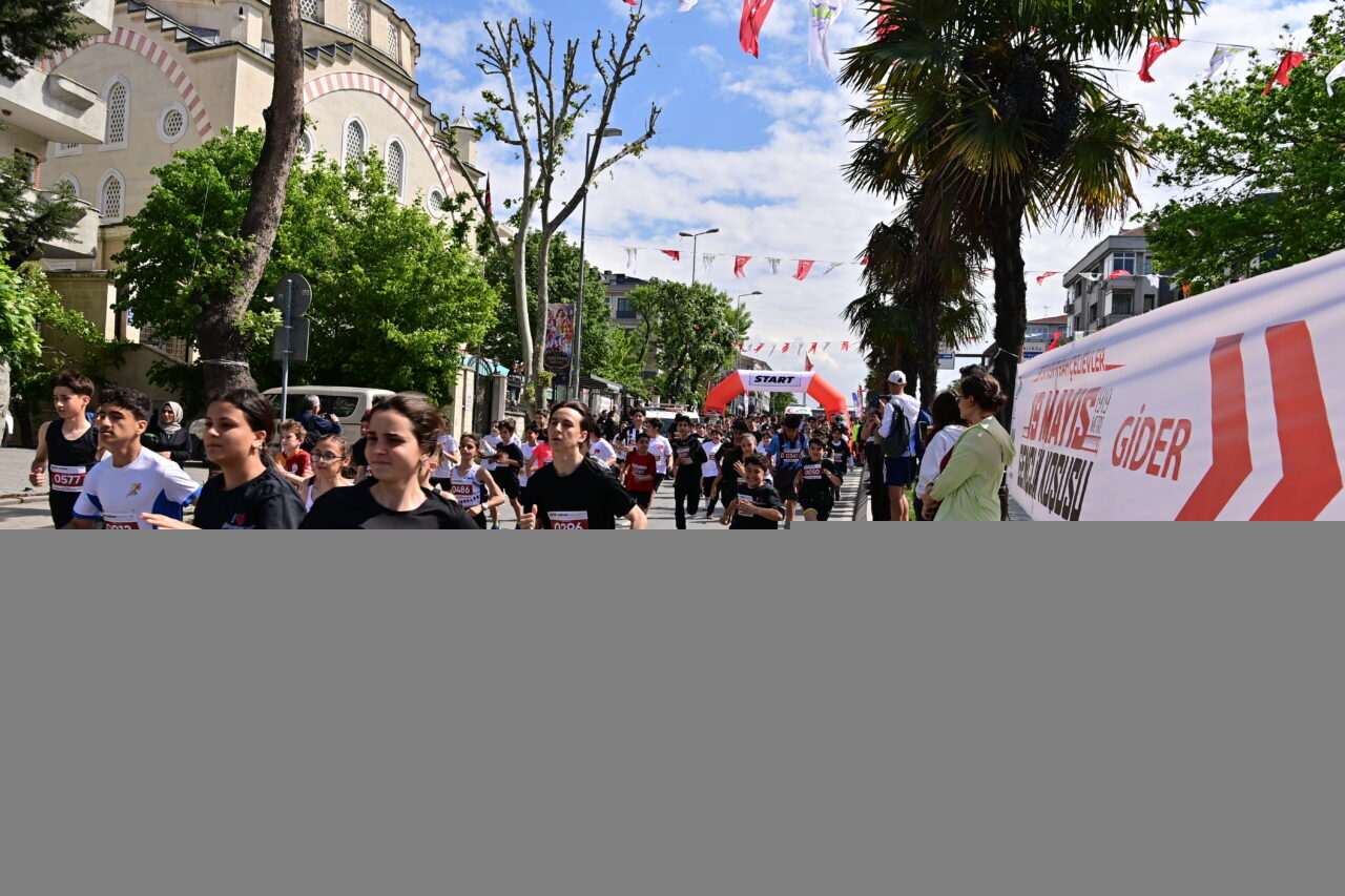 İSTANBUL (AA) – Bahçelievler Belediyesi tarafından 19 Mayıs Atatürk'ü Anma,