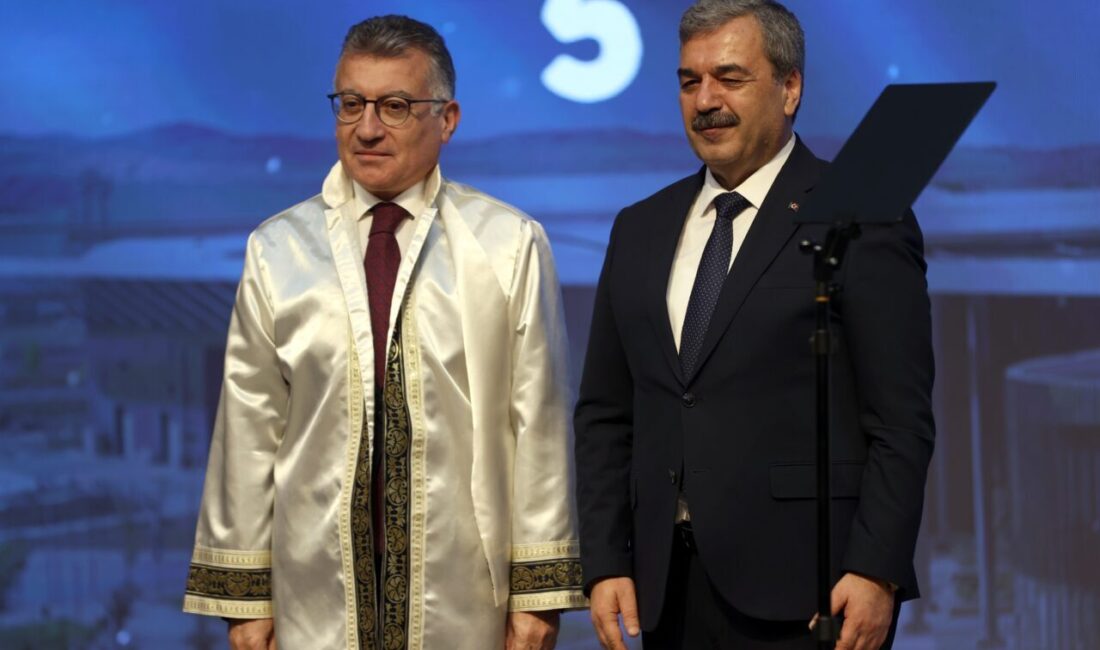 - "İletişim teknolojilerindeki dönüşümler, dijital dünyadaki değişimler, üretken yapay zeka