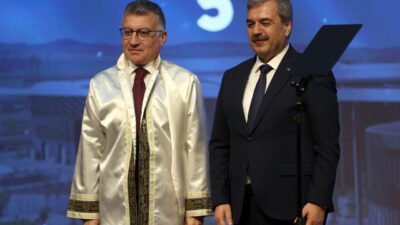 - "İletişim teknolojilerindeki dönüşümler, dijital dünyadaki değişimler, üretken yapay zeka