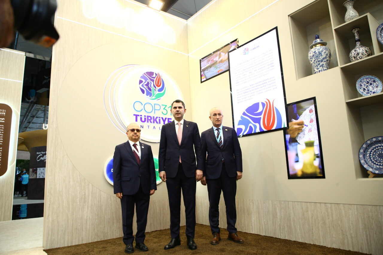 - "Azerbaycan'ın COP29 dönem başkanlığı tecrübesinden de yararlanacağız. Bakü'de alınmış