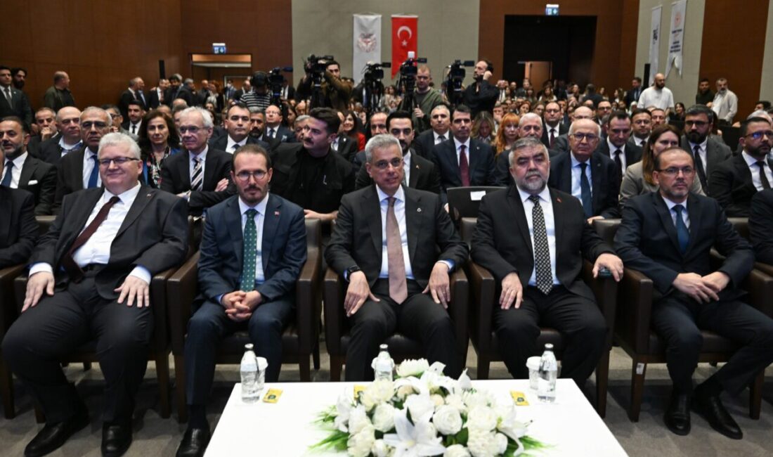 - "Türkiye nasıl sağlık hizmetini iyi sunmuşsa, üretimini de teknolojisini
