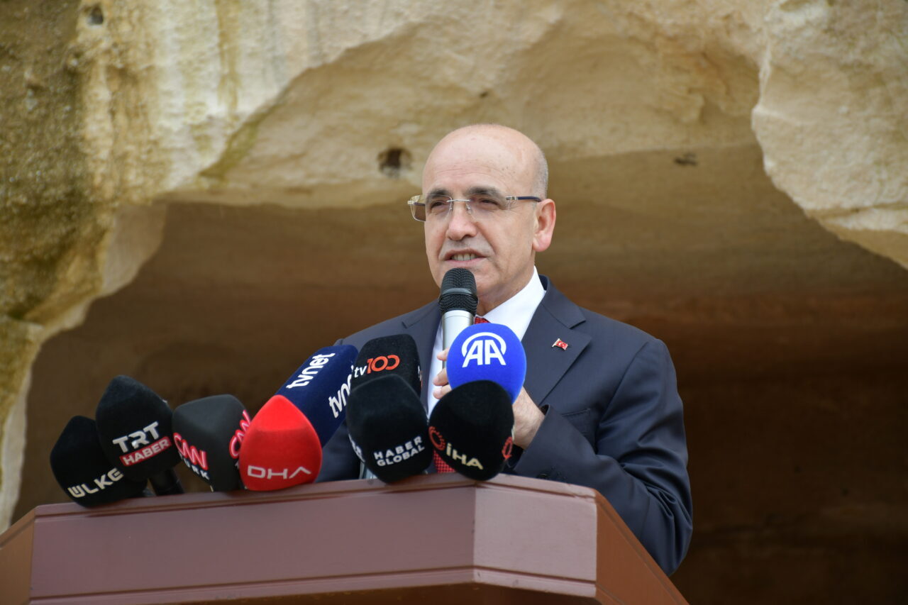 - "Terörsüz Türkiye ile inanıyorum ki Güneydoğu Anadolu ve Doğu