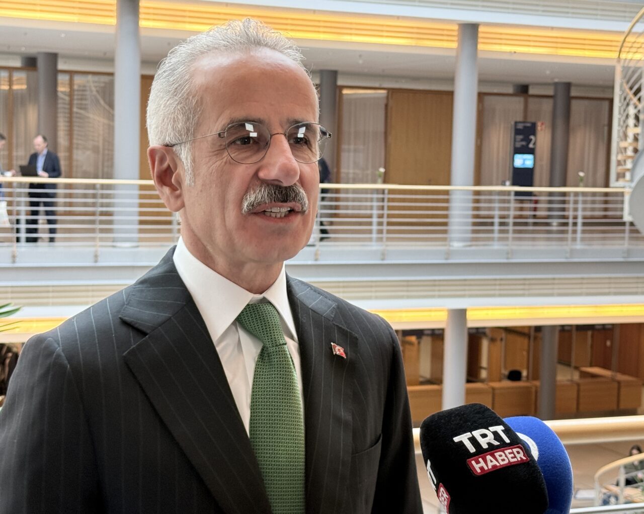 - "Artık Türkiye'nin merkezinde olduğu Orta Koridoru, Kalkınma Yolu Koridoru'nu,