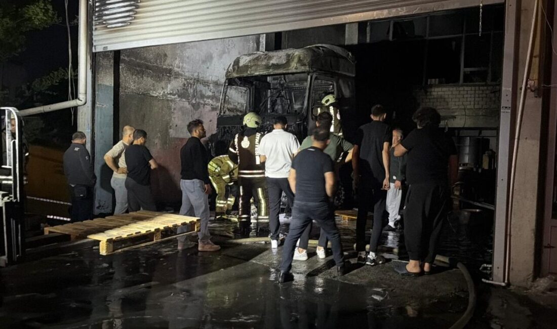 İSTANBUL (AA) – Başakşehir'de oto tamirci dükkanında bulunan tırda çıkan
