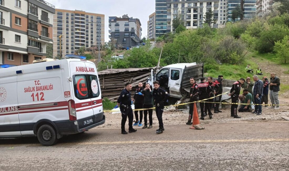 ANKARA (AA) – Ankara'nın Çankaya ilçesinde kontrolden çıkan kamyonetin altında
