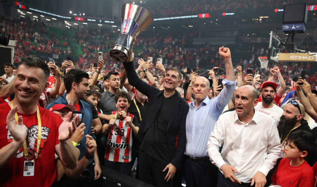 - Yunanistan'ın başkenti Atina'da gerçekleştirilen Dörtlü Final'in MVP'si, Olympiakos'un Fransız
