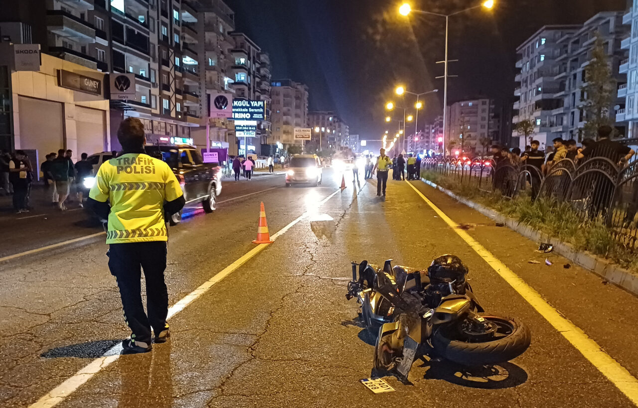 BATMAN (AA) – Batman'da meydana gelen trafik kazasında 2 kişi