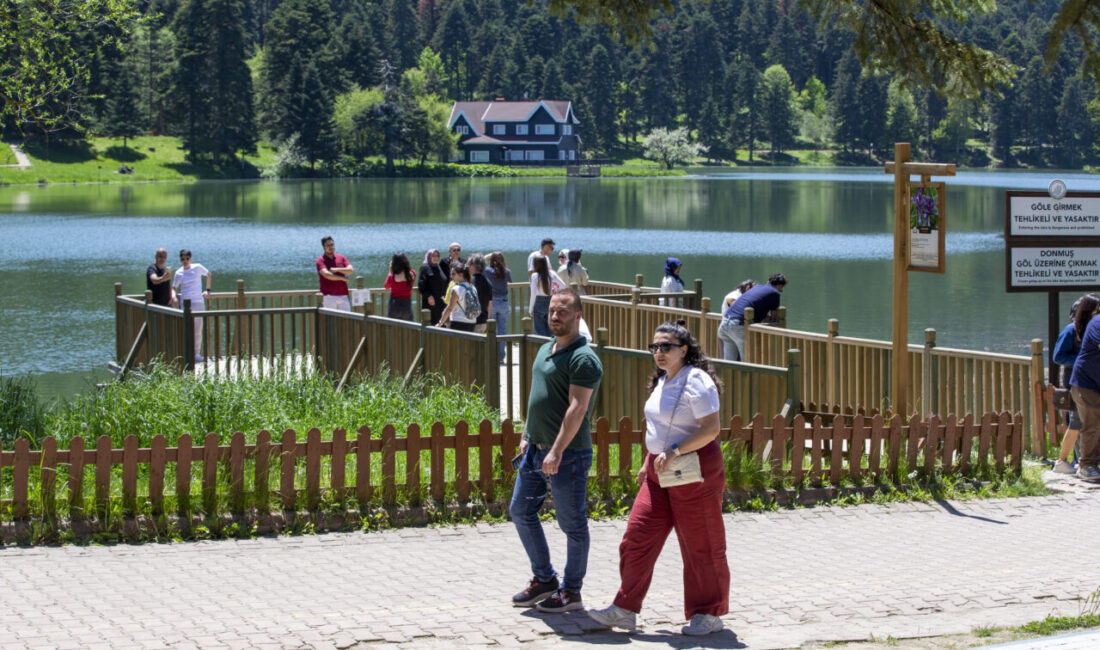 BOLU (AA) – Kurban Bayramı tatilini doğayla iç içe geçirmek