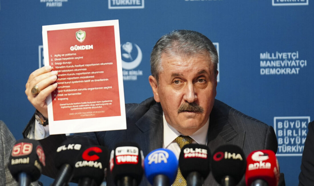 - "Türkiye'deki genç nüfusun ve çocuk sayısının giderek aşağı düştüğünü