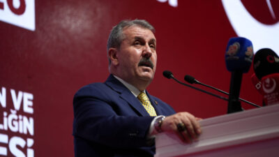 - "Emeklimize, Kurban Bayramı'nda 10 bin lira ikramiye verelim de