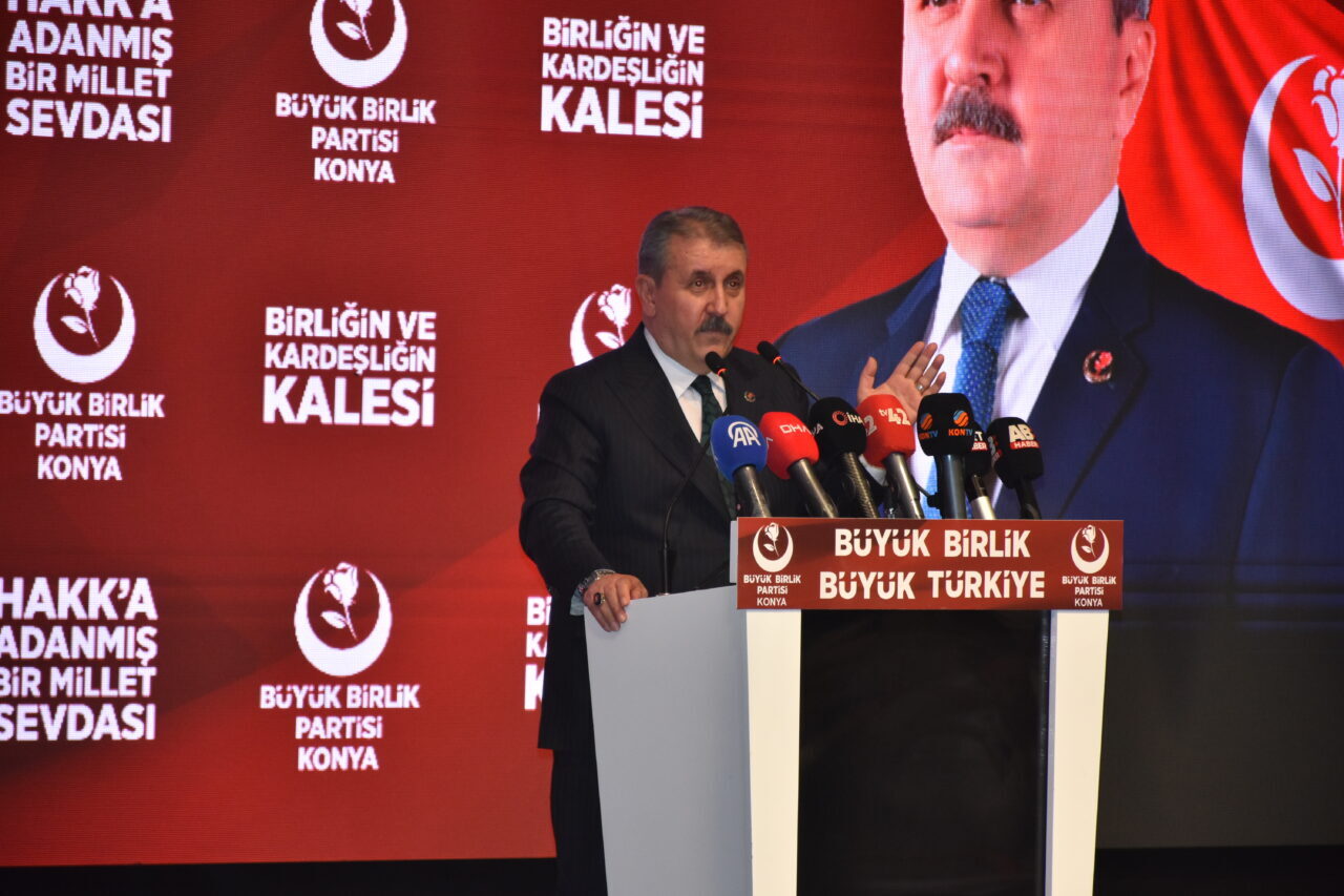 - "(CHP'li belediyelere yönelik soruşturmalar) Yani bunların yaşadığını biz yaşasak
