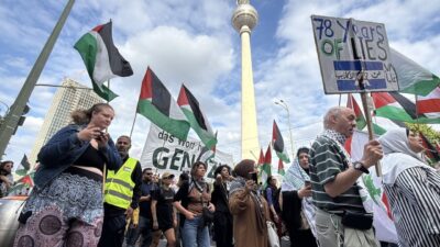 BERLİN (AA) – Almanya'nın başkenti Berlin'de, İsrail'in Filistin ve Lübnan'a