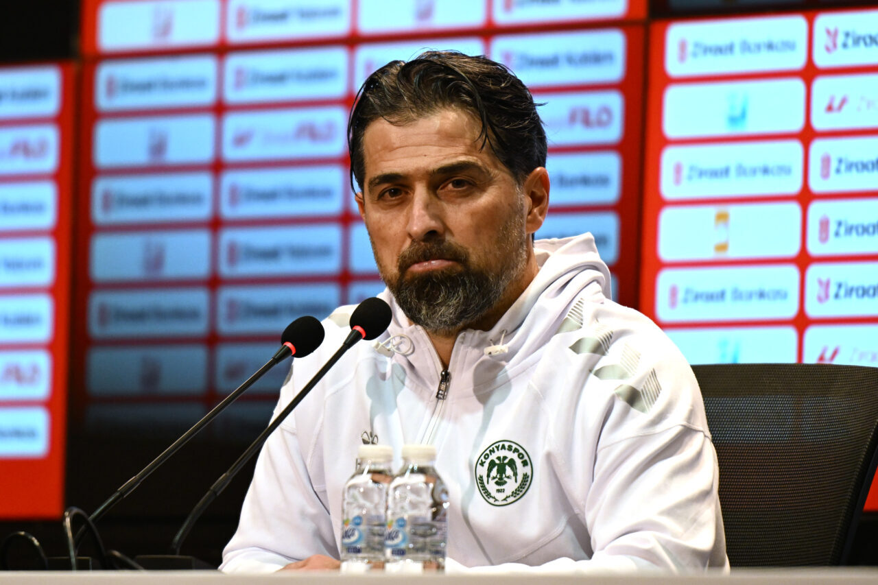 - TÜMOSAN Konyaspor Teknik Direktörü İlhan Palut:
"Buraya kadar gelmişken kupa