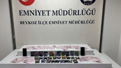 İSTANBUL (AA) – Beykoz'da durdurulan araçta satışa hazır halde uyuşturucu