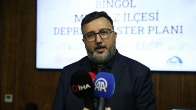 - Vali Cahit Çelik:
- "Deprem Master Planı'nda belirtilen 12 başlık