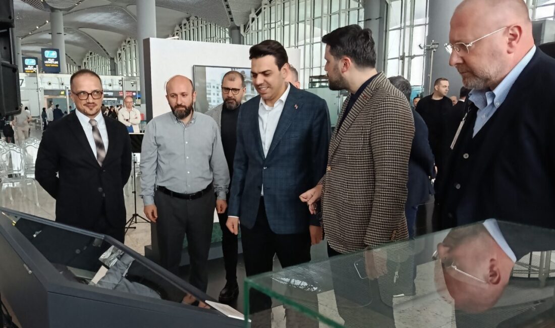 - Sergi, belge, fotoğraf ve hatıra objeleri aracılığıyla Türkiye'nin hac