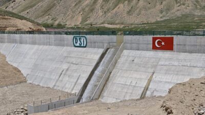 BİTLİS (AA) – Bitlis'in Adilcevaz ilçesinde yapımı tamamlanan Adilcevaz Baraj