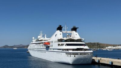 MUĞLA (AA) – Bahamalar bayraklı "Star Legend" adlı kruvaziyer, Muğla'nın