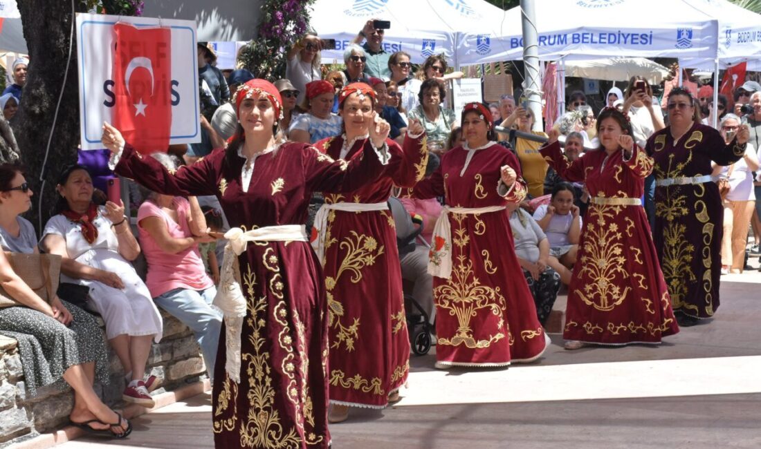 MUĞLA (AA) – Muğla'nın Bodrum ilçesinde 4. Zeytin Çiçeği Festivali