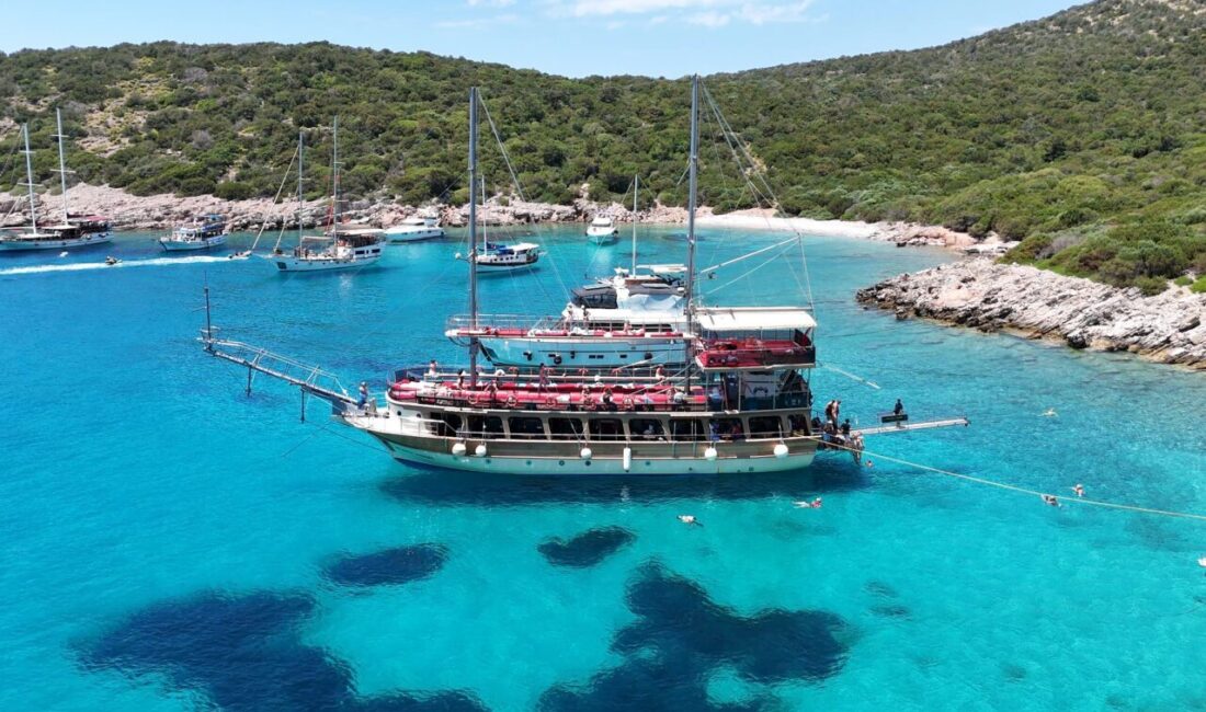 MUĞLA (AA) – Muğla'nın Bodrum ilçesine Kurban Bayramı tatilini geçirmek