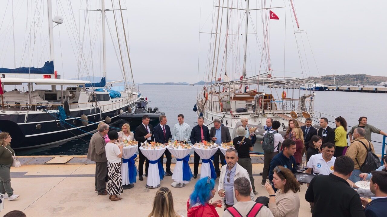 MUĞLA (AA) – Muğla'nın Bodrum ilçesinde düzenlenen "Uluslararası İki Yaka