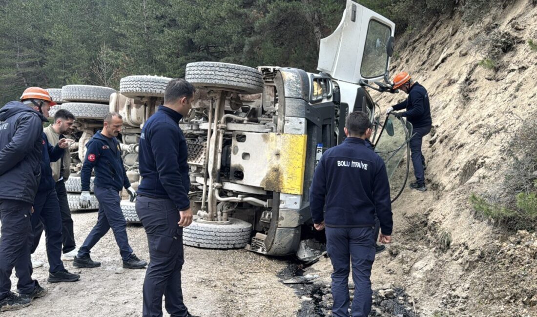 BOLU (AA) – Bolu'da devrilen hafriyat kamyonunun sürücüsü hayatını kaybetti.