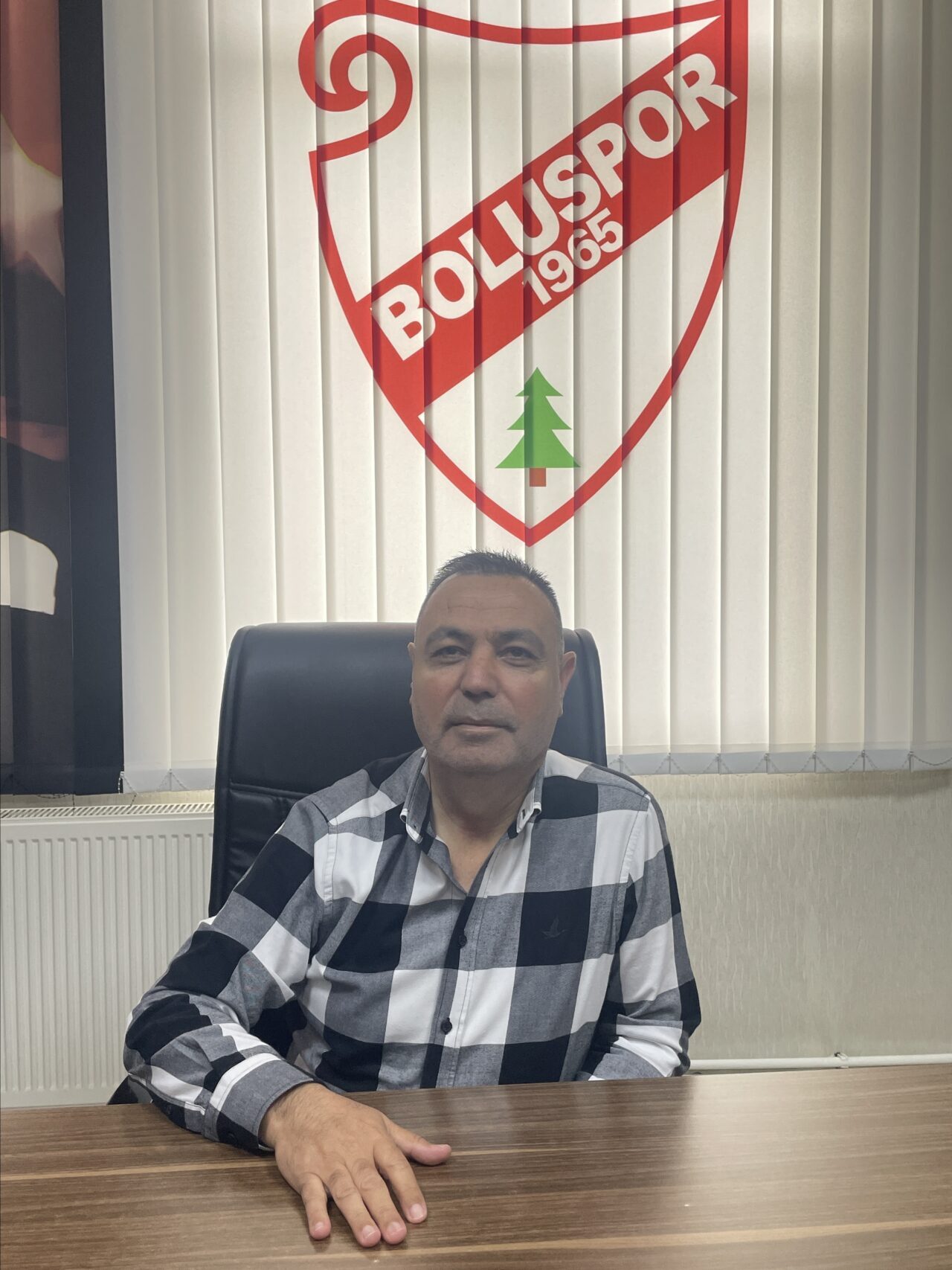 - Kulüp başkan vekili Mustafa Yüksel:
"2 Haziran'da ilk kongre, çoğunluk