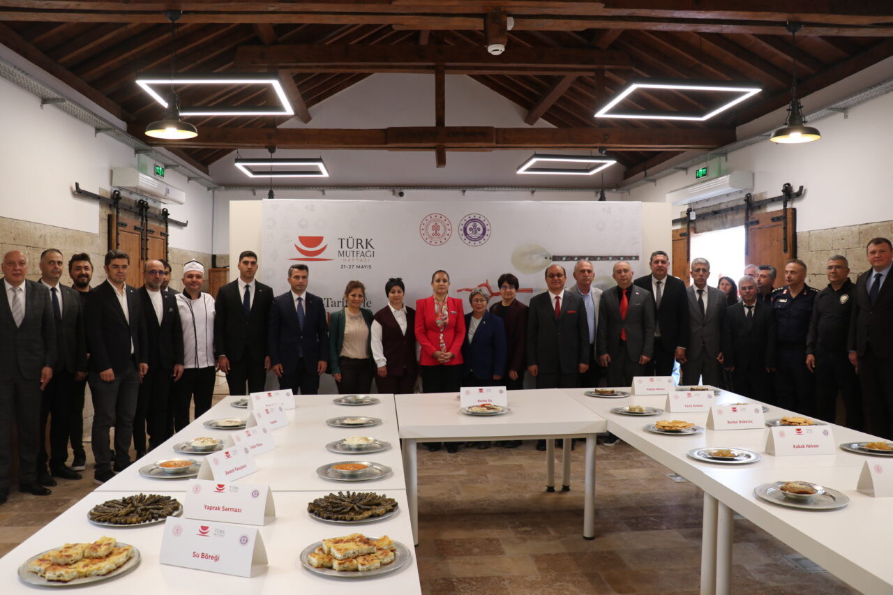 BURDUR (AA) – Burdur'da, 21-27 Mayıs'ta kutlanan "Türk Mutfağı Haftası"