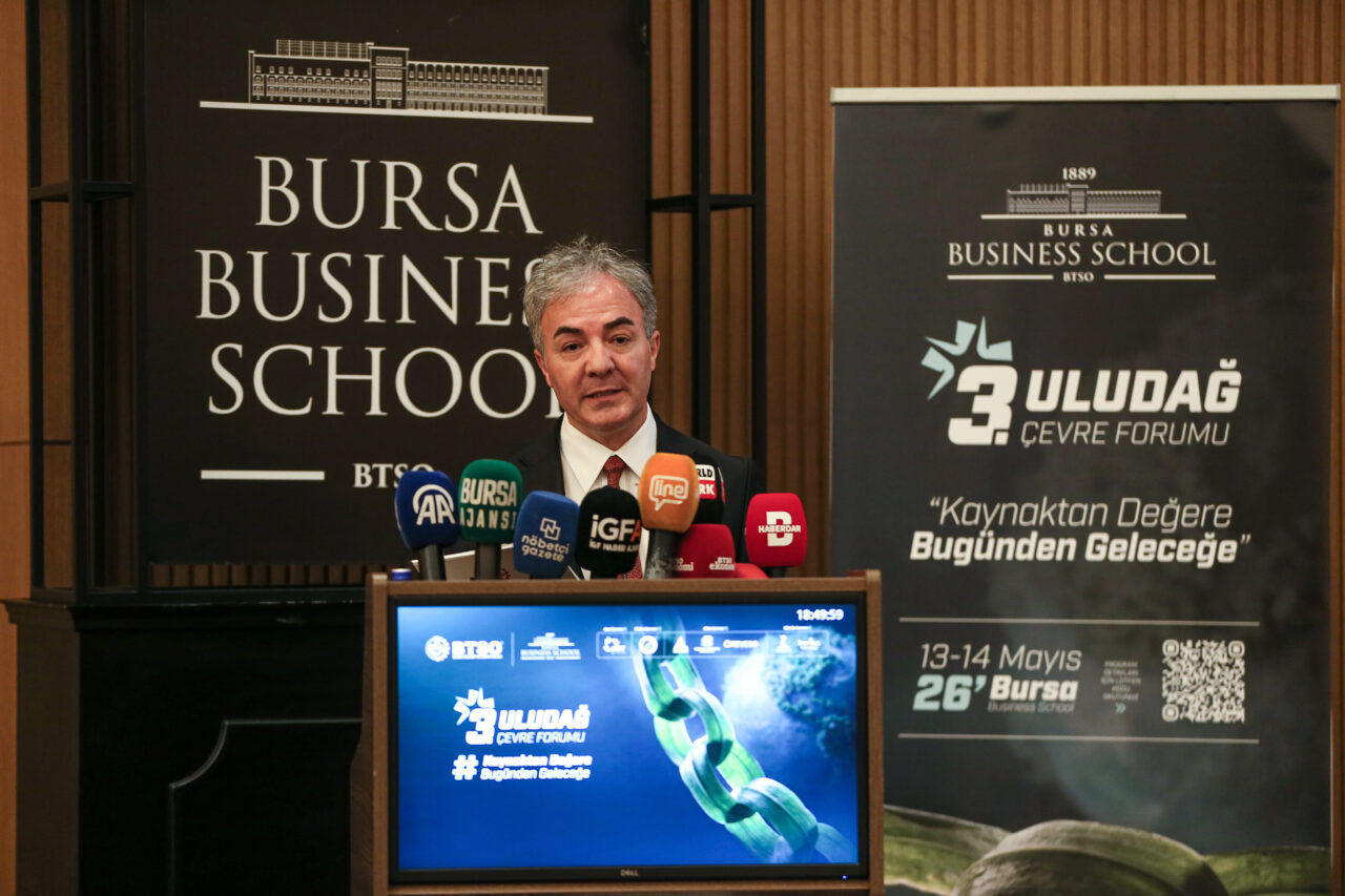 - BTSO Başkanı İbrahim Burkay:
- "Ülkemizin COP31 sürecindeki rolü, tarihi