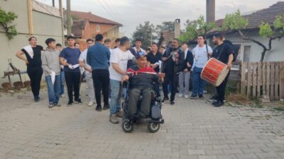 BURSA (AA) – Bursa'nın İnegöl ilçesinde, engelli Hüseyin Şahin için