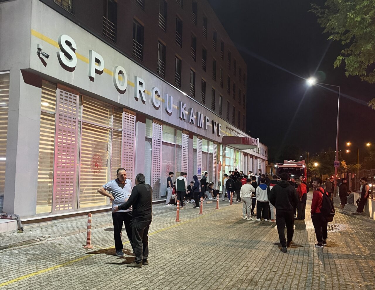 BURSA (AA) – Bursa'nın Osmangazi ilçesindeki Sporcu Kamp ve Eğitim