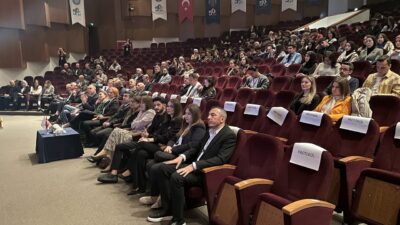 BURSA (AA) – Bursa Uludağ Üniversitesi (BUÜ) Tekstil Mühendisliği Topluluğu