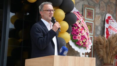 ÇANAKKALE (AA) – Çanakkale'nin Ezine ilçesine bağlı Geyikli beldesinde, "Eylül