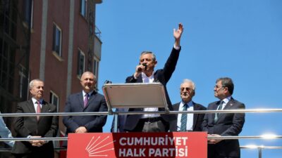 - "Bir ülkede adalet olmazsa orada bereket olmaz. Gelirde adalet