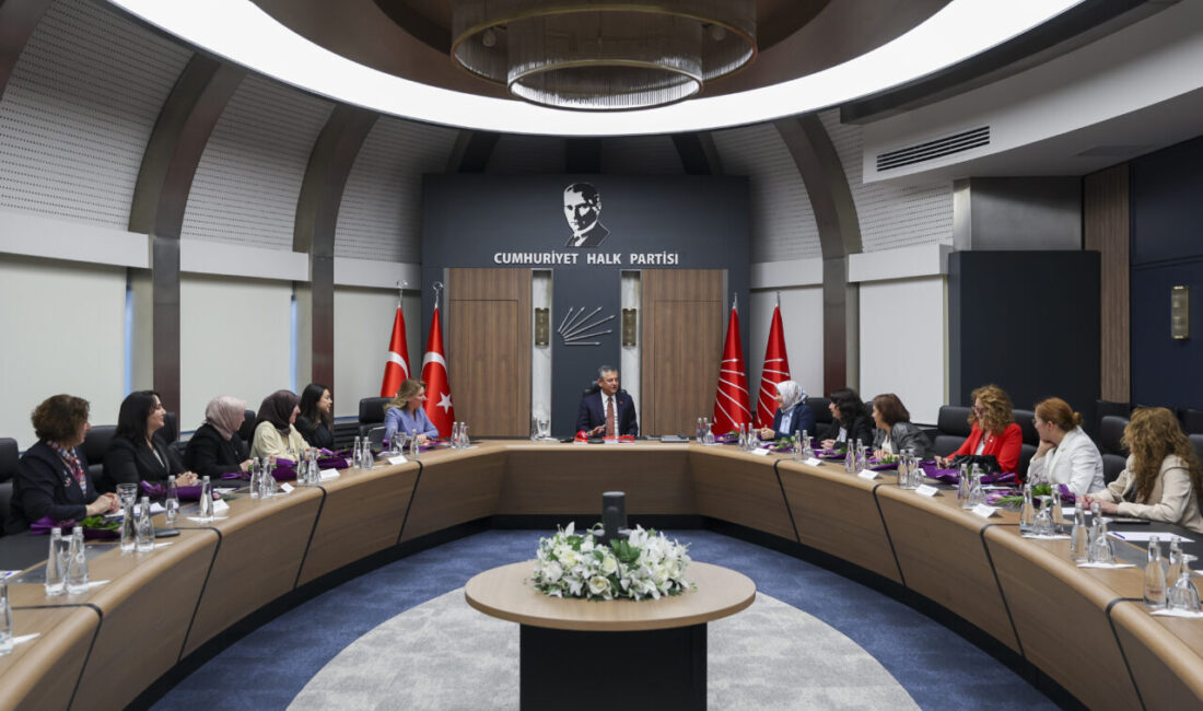 ANKARA (AA) – CHP Genel Başkanı Özgür Özel, siyasi partilerin