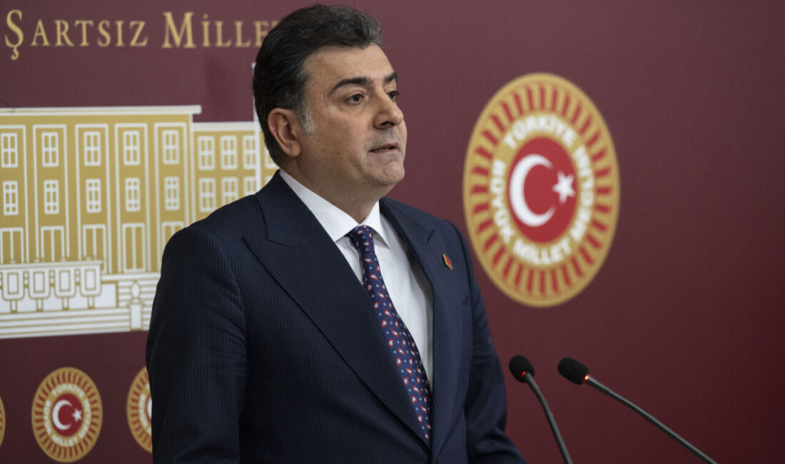 - CHP İstanbul Milletvekili Zeynel Emre:
- "Biz yarın delegelerden imzayı